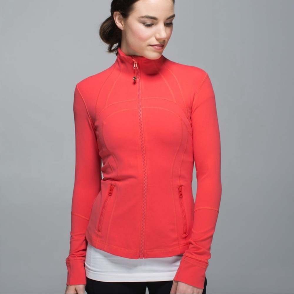 Lululemon Women’s Define Red Corral Slim Fit Stretch Zip Workout Jacket size 6